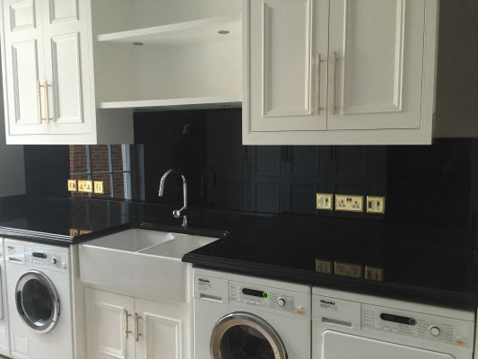 Jet Black Colour Glass Splashback - CreoGlass E-Shop