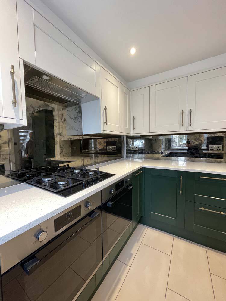 Antique Toughened Mirror - Bronze - splashback - 8 - CreoGlass E-Shop