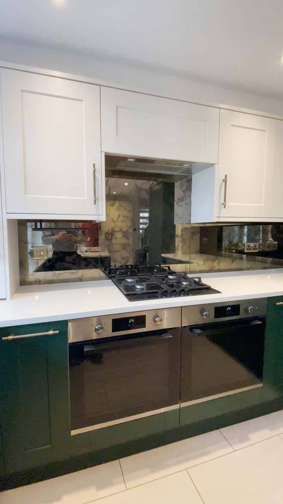 Antique Toughened Mirror - Bronze - splashback - 8 - CreoGlass E-Shop
