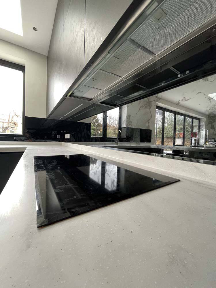Antique Toughened Mirror - Grey - splashback - 8 - CreoGlass E-Shop
