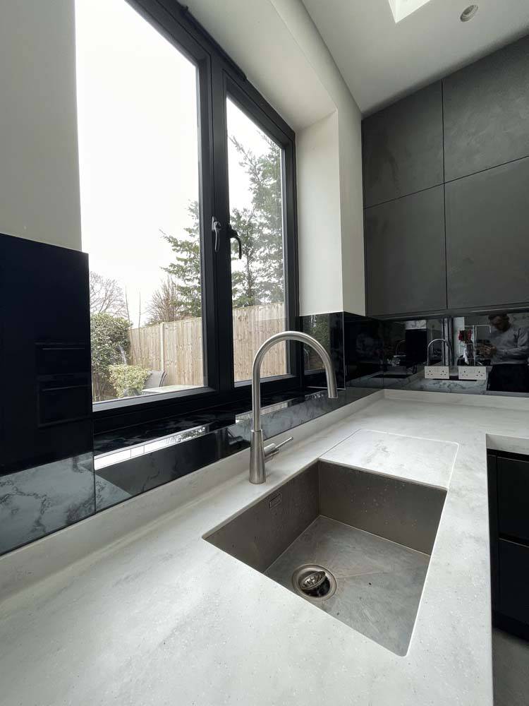 Antique Toughened Mirror - Grey - splashback - 8 - CreoGlass E-Shop