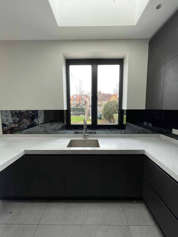 Antique Toughened Mirror - Grey - splashback - 8 - CreoGlass E-Shop