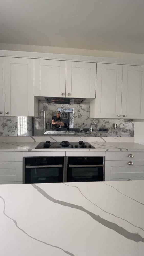 Antique Toughened Mirror - Silver - splashback - 8 - CreoGlass E-Shop