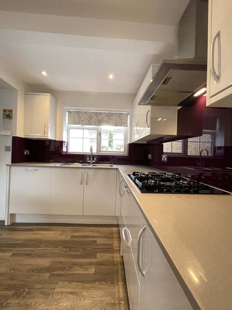 Aubergine Colour Glass Splashback - CreoGlass E-Shop