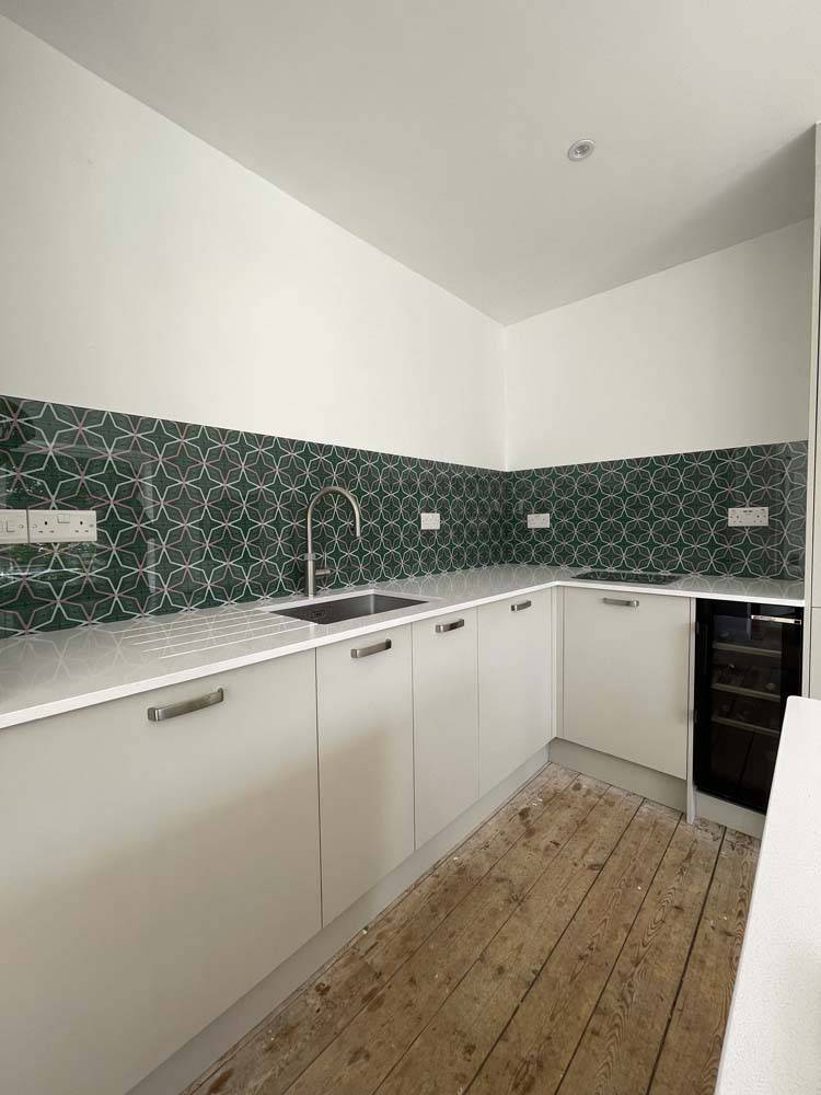 Green And Pink Printed Geometric Glass Splashback - CreoGlass E-Shop
