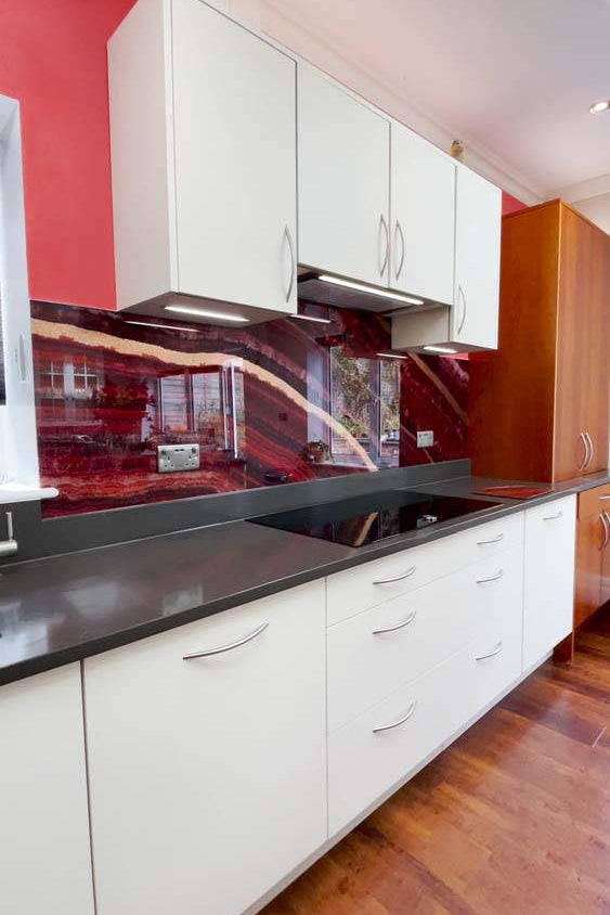 Original - Onyx Fantastico Splashback - CreoGlass E-Shop