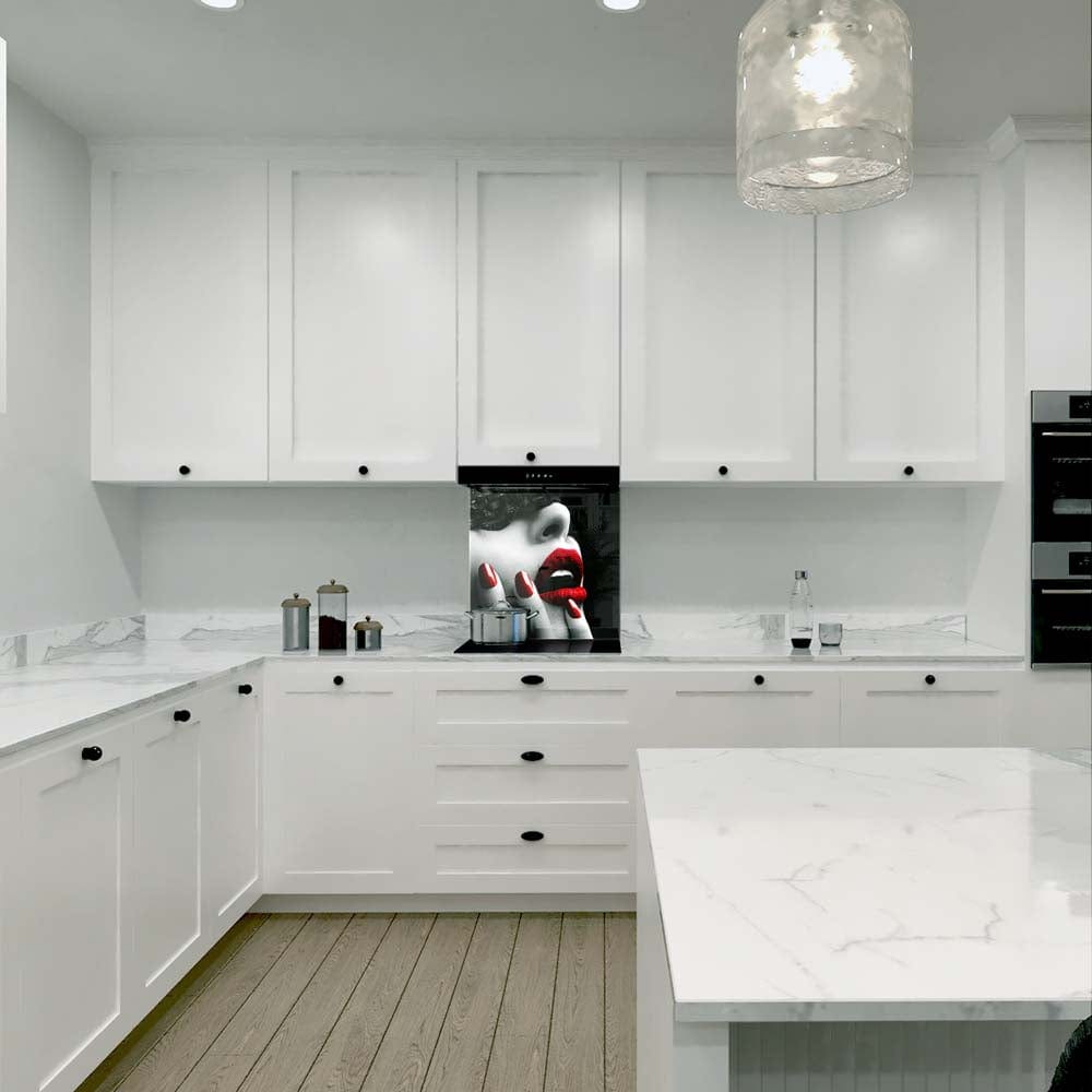 Red Lip and Nails Glass Kitchen Splashback