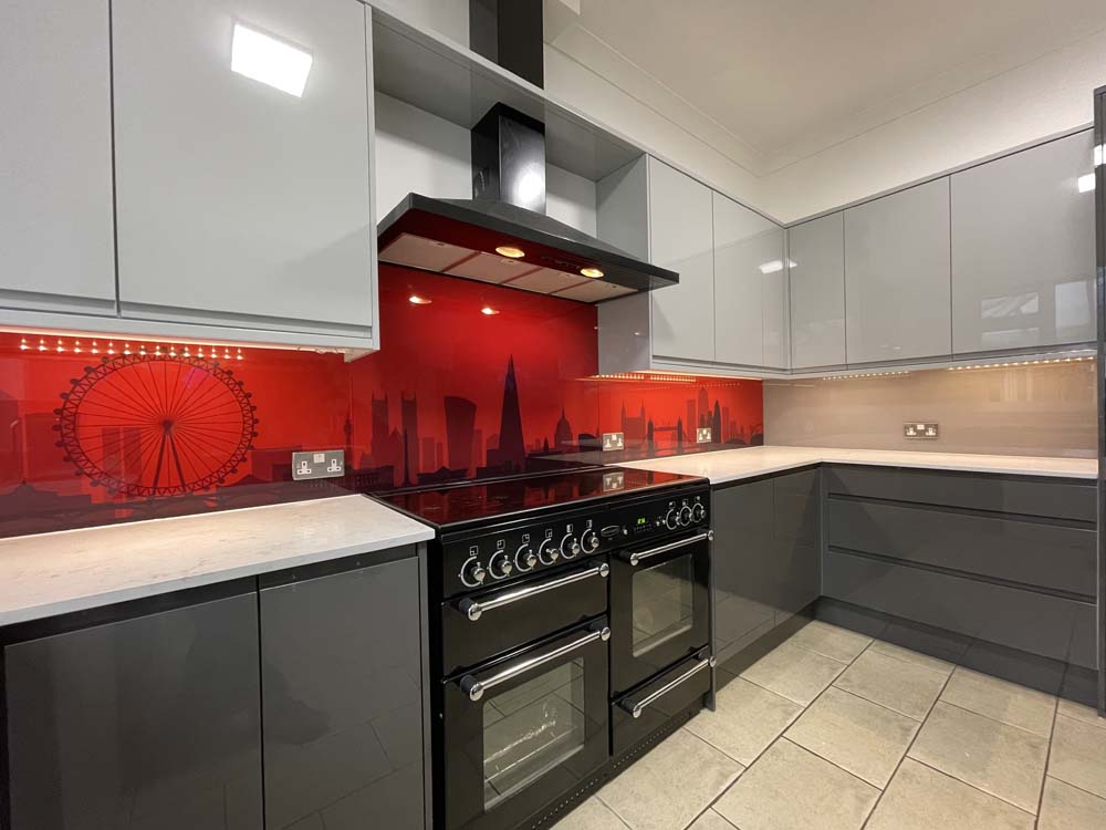 printed glass splashback london silhouette - red