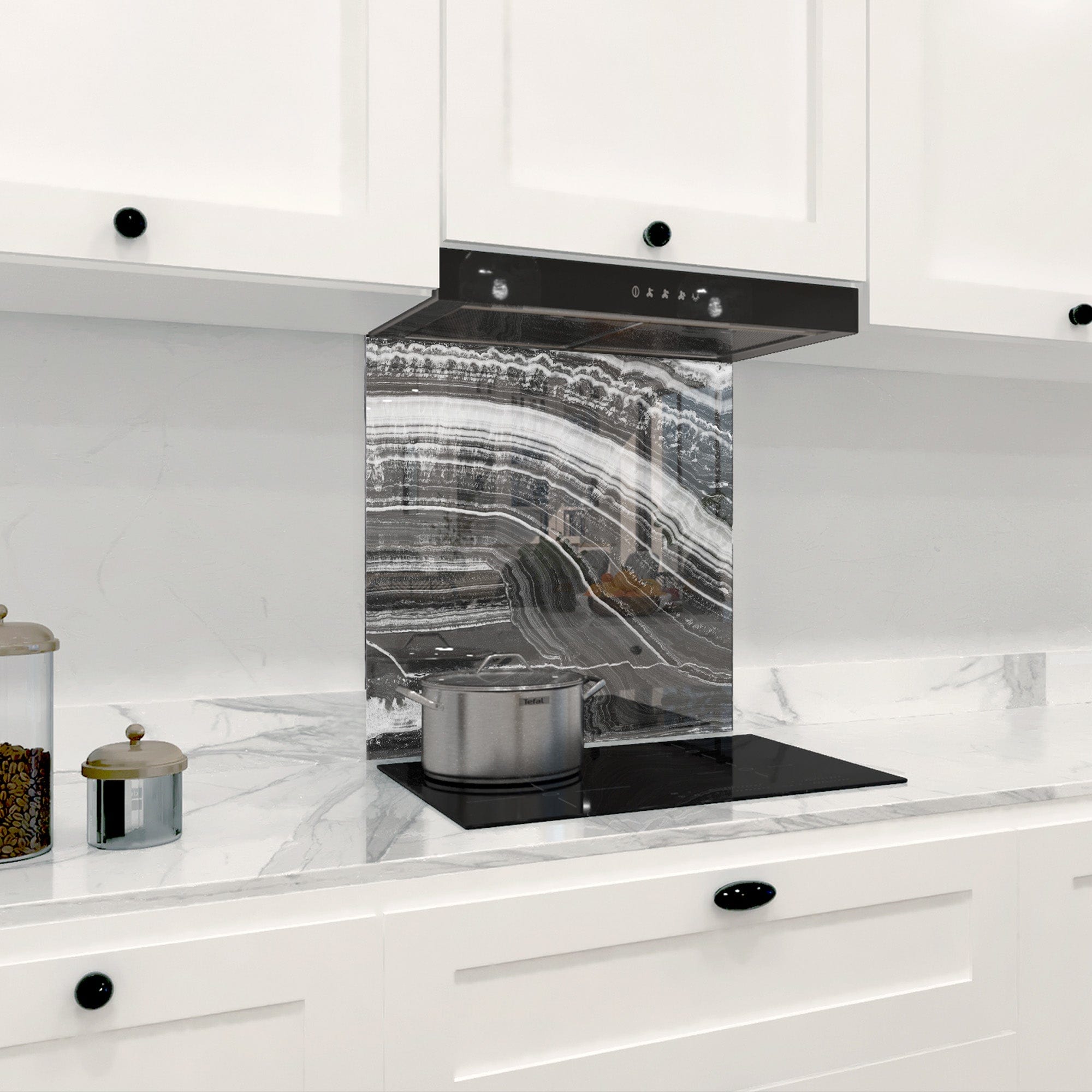 Black & White - Onyx Fantastico Splashback