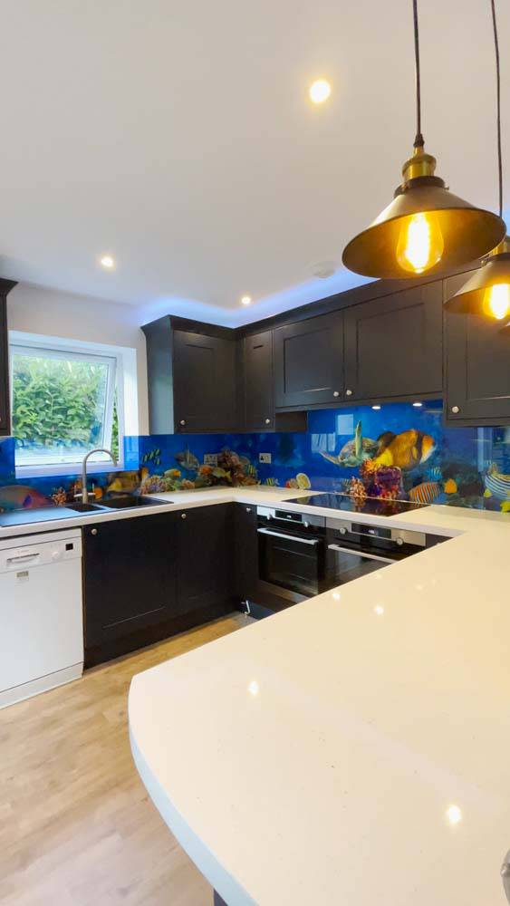 Aquarium Printed Glass Splashback - CreoGlass E-Shop