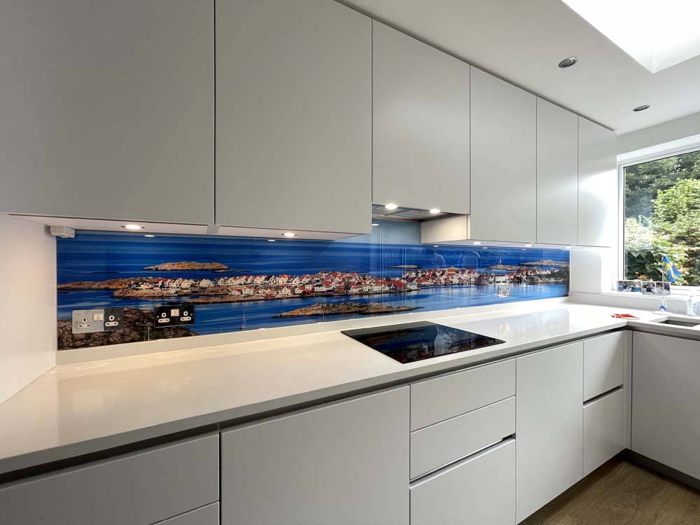 Coastal Homes Printed Landscape Glass Kitchen Splashback - CreoGlass E-Shop