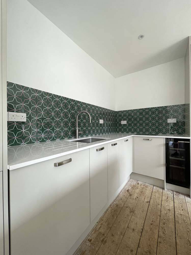 Green And Pink Printed Geometric Glass Splashback - CreoGlass E-Shop