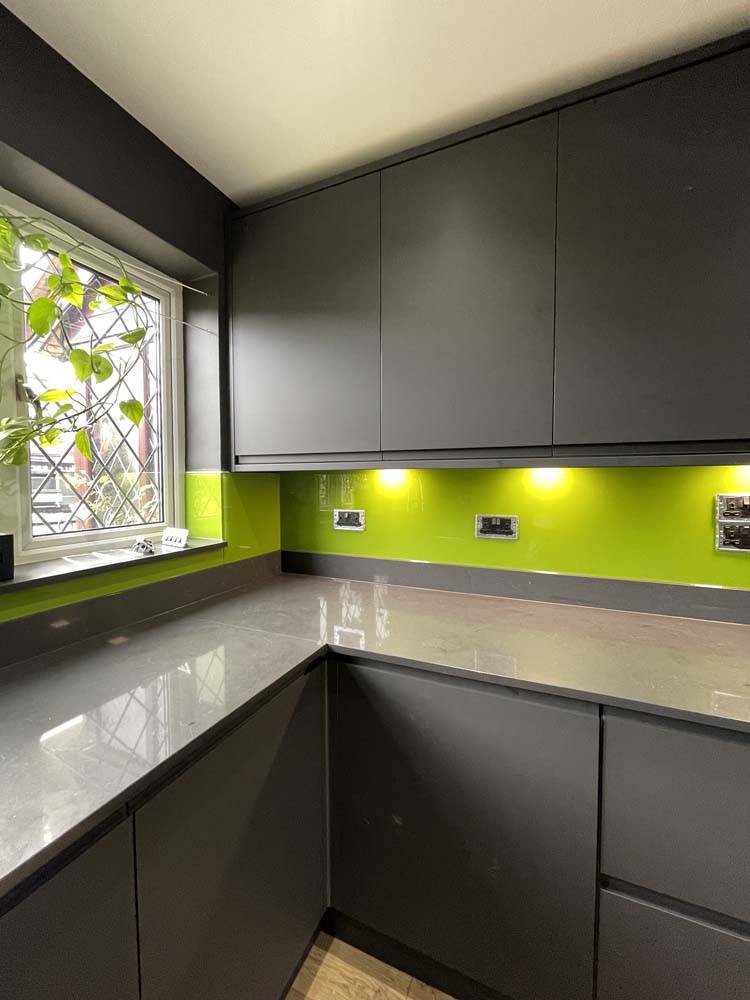 Lime Green Colour Glass Splashback - CreoGlass E-Shop