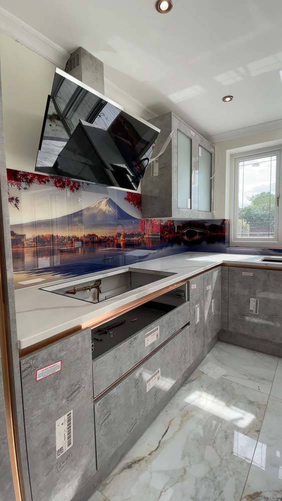 Mount Fuji Printed Landscape Glass Kitchen Splashback - CreoGlass E-Shop