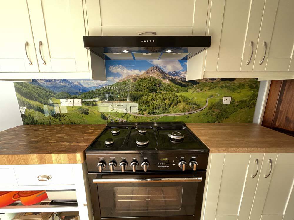 Mountains Printed Landscape Glass Kitchen Splashback - CreoGlass E-Shop