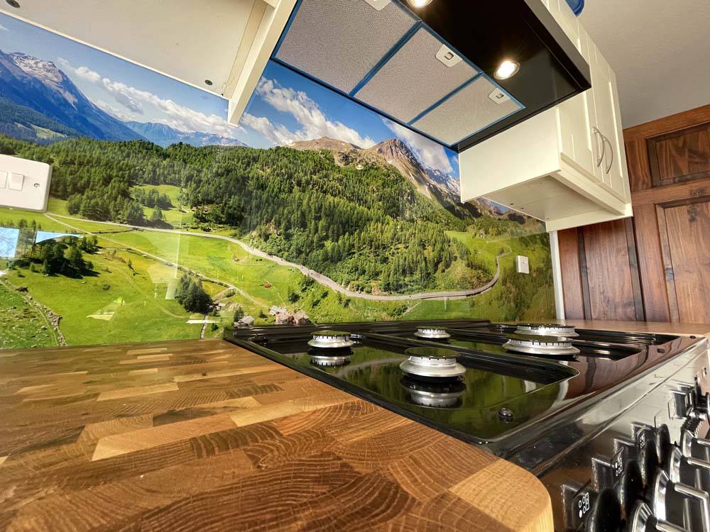 Mountains Printed Landscape Glass Kitchen Splashback - CreoGlass E-Shop