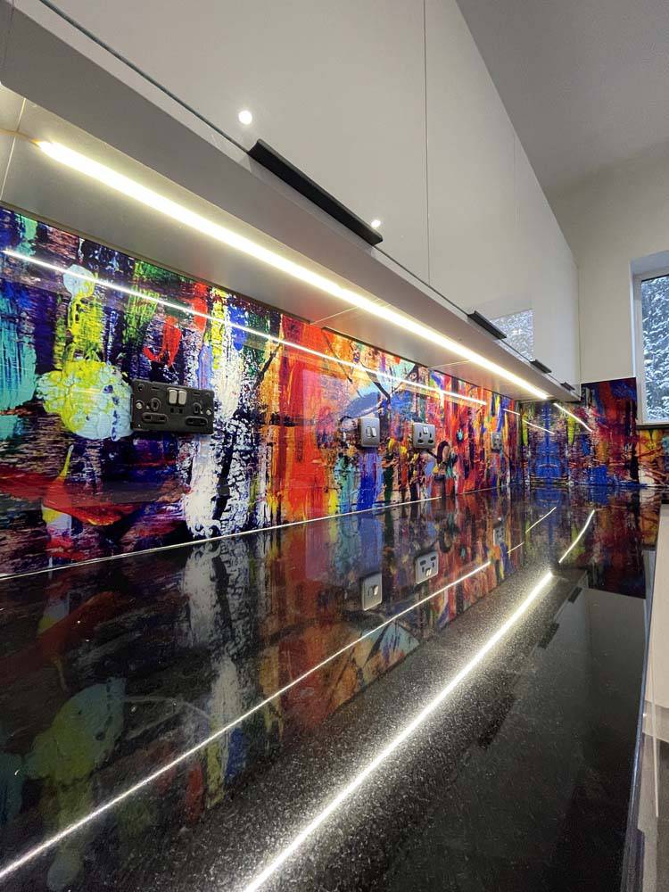 Painted Abstract Printed Glass Splashback - CreoGlass E-Shop