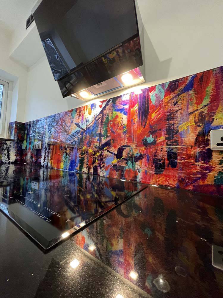Painted Abstract Printed Glass Splashback - CreoGlass E-Shop
