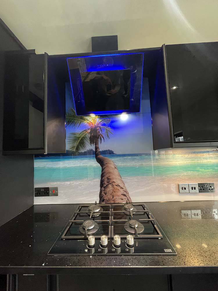 Palm Tree Beach Printed Glass Kitchen Splashback - CreoGlass E-Shop