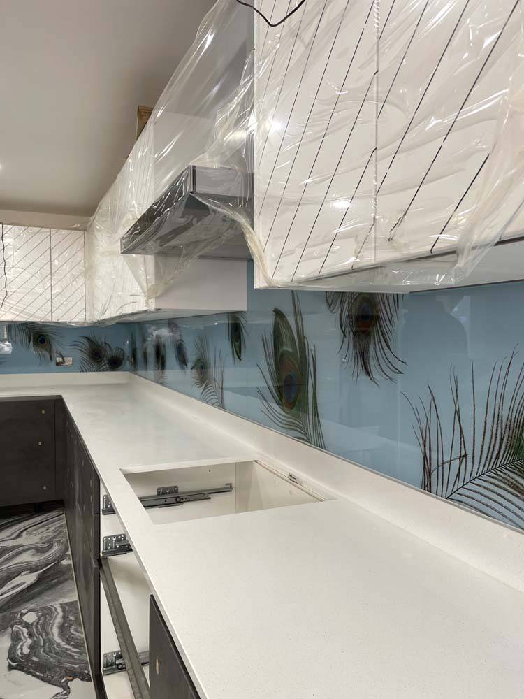 Peacock Print Glass Kitchen Splashback - CreoGlass E-Shop