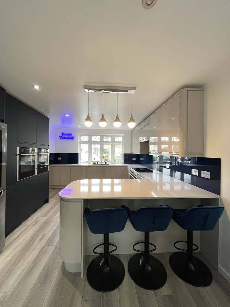 Pearl Night Colour Glass Splashback - CreoGlass E-Shop