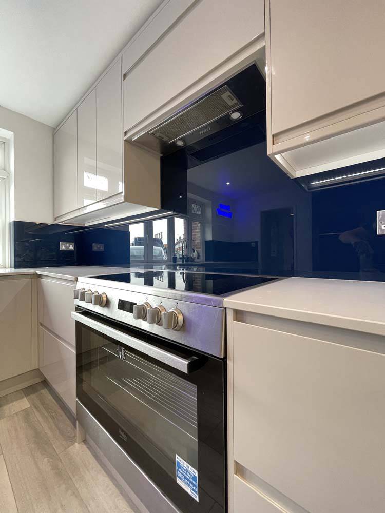 Pearl Night Colour Glass Splashback - CreoGlass E-Shop