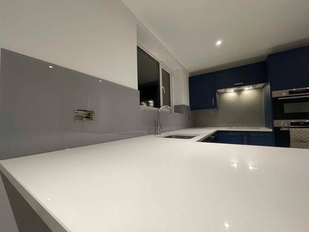 Signal Grey Colour Glass Splashback - CreoGlass E-Shop