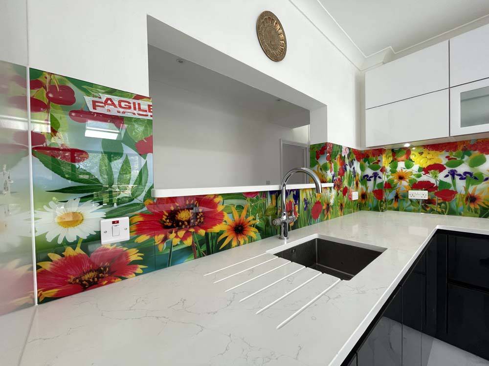 Vibrant Flowers Printed Glass Kitchen Splashback - CreoGlass E-Shop