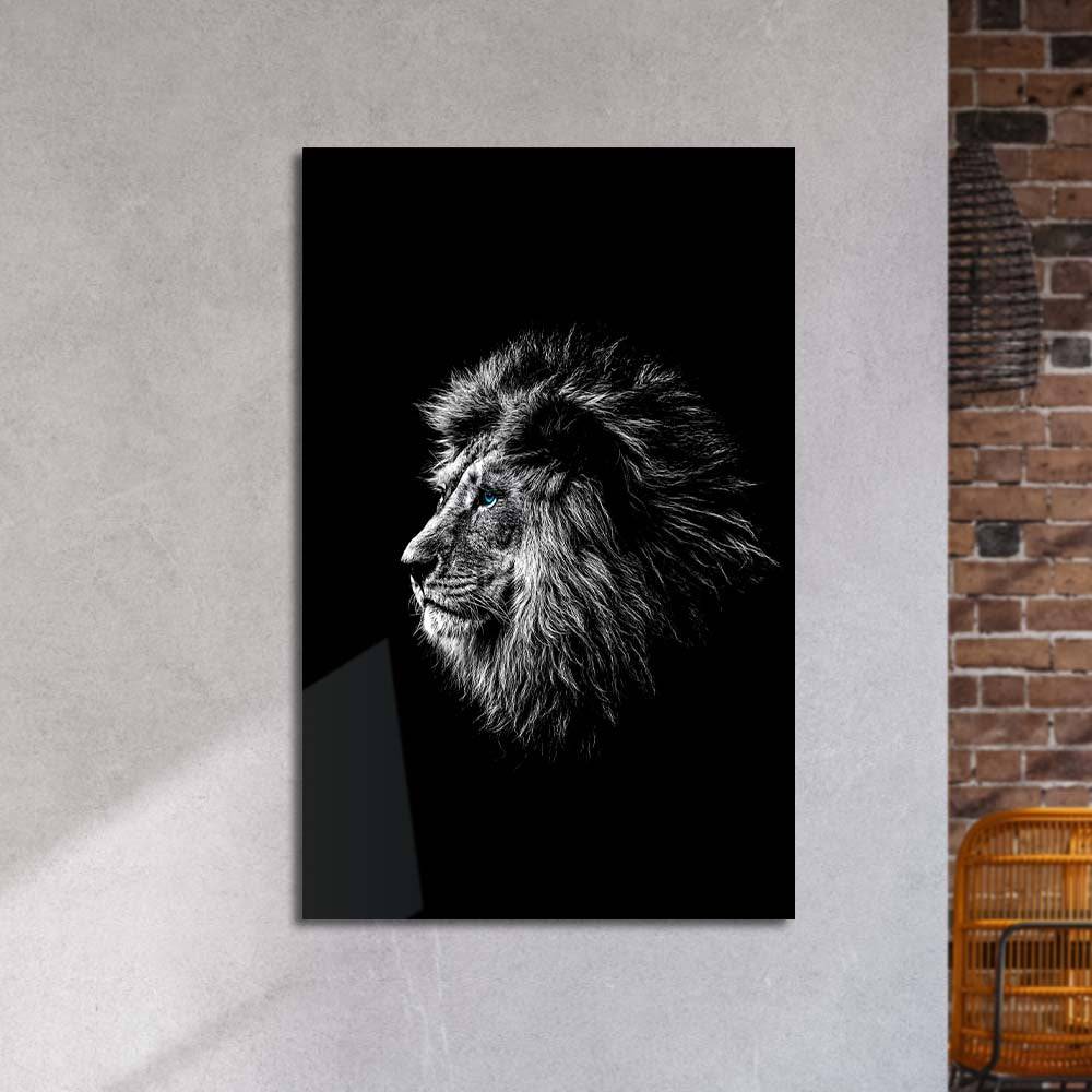 Black and White Lion with Blue Eyes Glass Wall Art - CreoGlass E-Shop