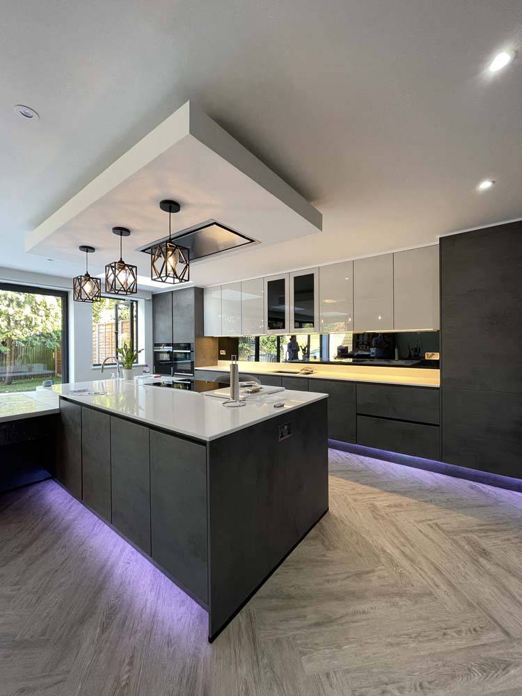 Grey Toughened Mirror Splashback - CreoGlass E-Shop