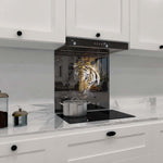Side-Facing Tiger Glass Kitchen Splashback